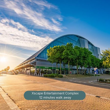 Penthouse Apartment - City Centre - Secure Parking, Balcony, Self-Check-In, Fast Wifi And Smart Tv With Netflix By Yoko Property Milton Keynes Exteriör bild
