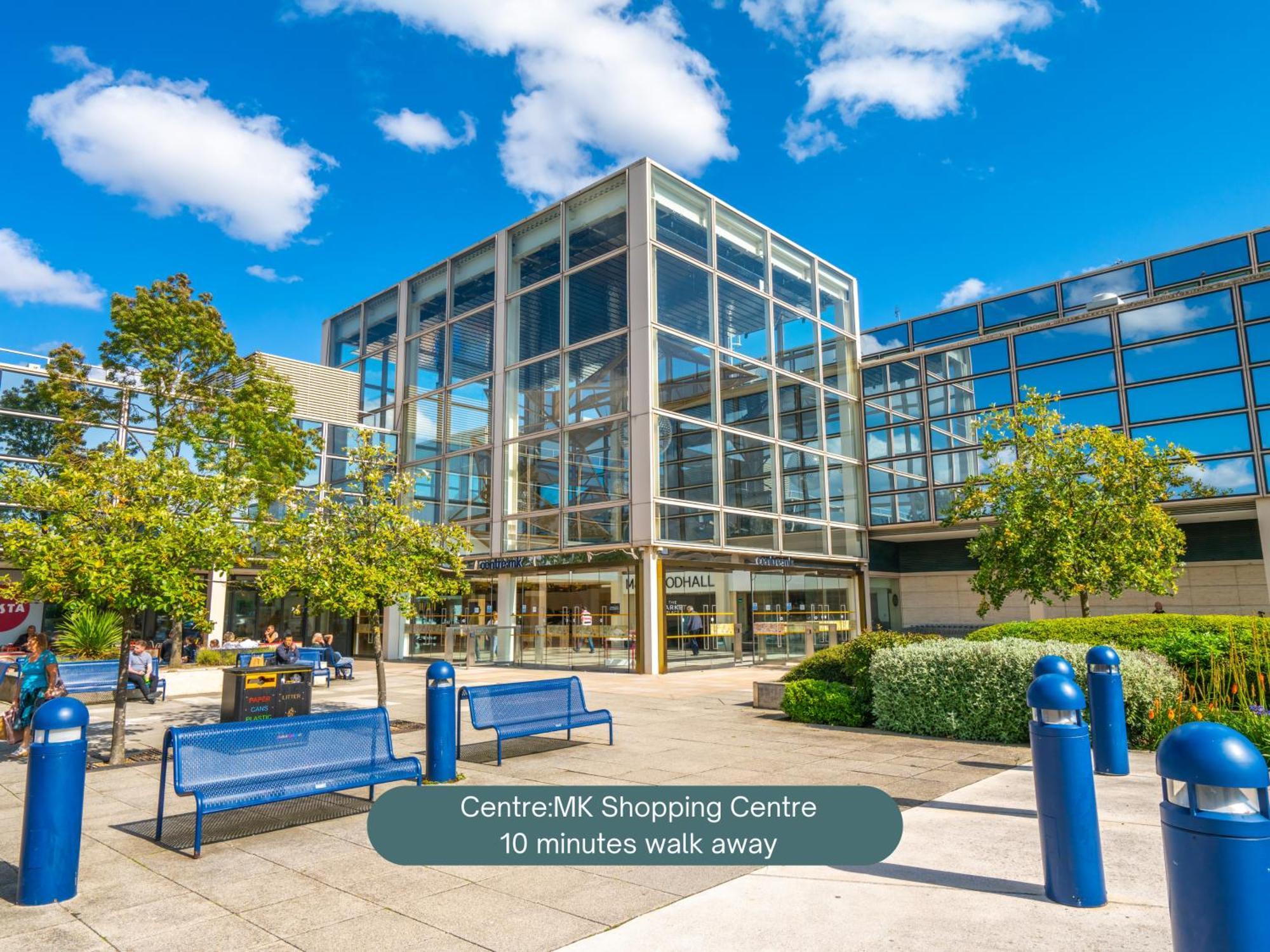 Penthouse Apartment - City Centre - Secure Parking, Balcony, Self-Check-In, Fast Wifi And Smart Tv With Netflix By Yoko Property Milton Keynes Exteriör bild